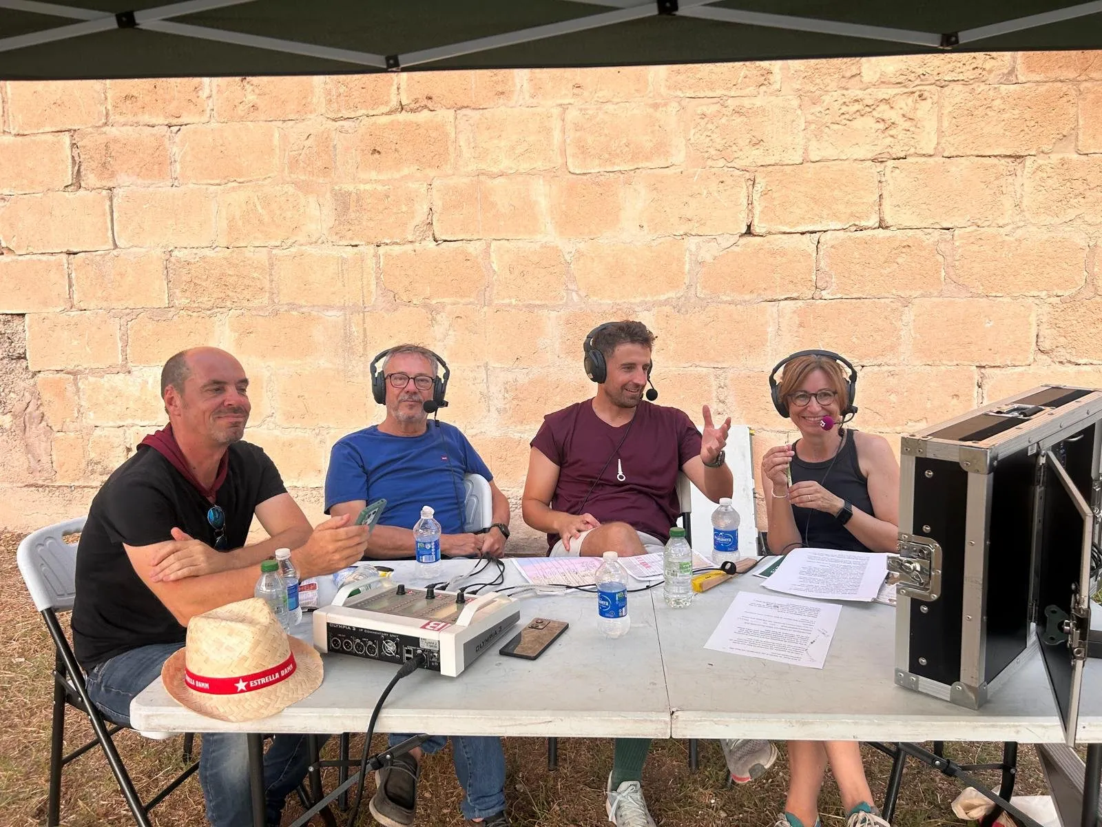 Retransmisión en directo de los juegos de Sant Joan en IB3, con David Serra como comentarista